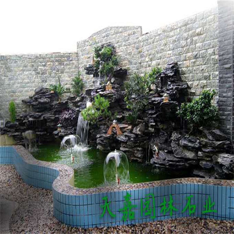 坊子小庭院水景设计